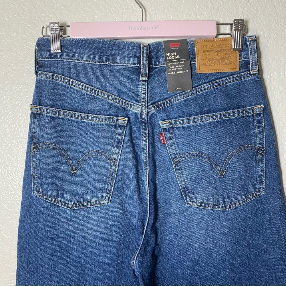 Levi’s High Loose Medium Dark Wash Jeans Wide Straight - Picture 5 of 9